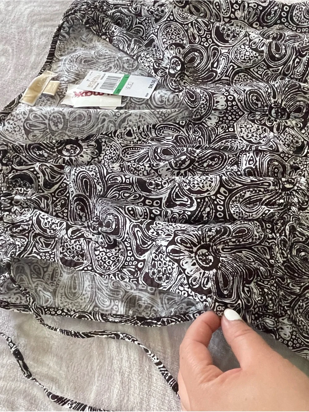 Michael Kors Black & White Paisley Floral V-Neck Blouse